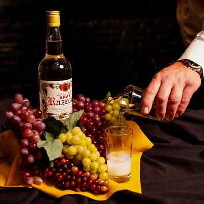 Arak Razzouk and fresh grapes.