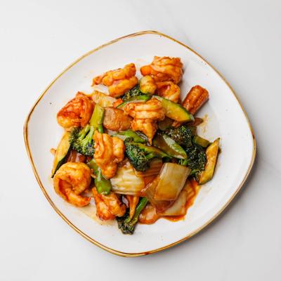 Sweet and spicy shrimp with veggies.