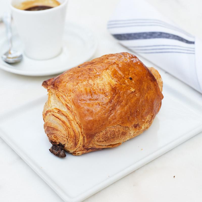 Croissant - Chocolate photo