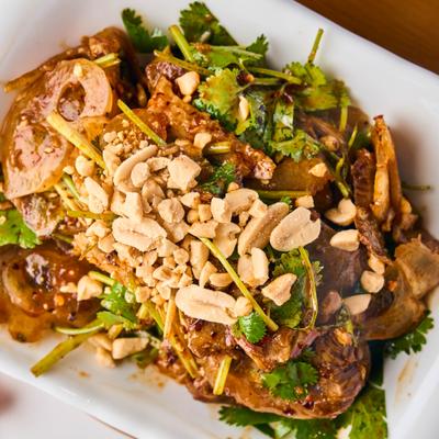 Minced beef with peanuts, spicy saucе, and thin noodles.