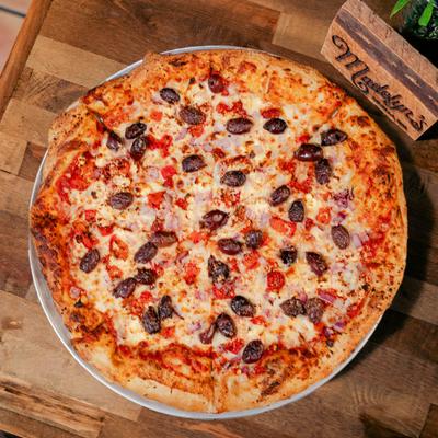 Mediterranean pizza with kalamata olives.