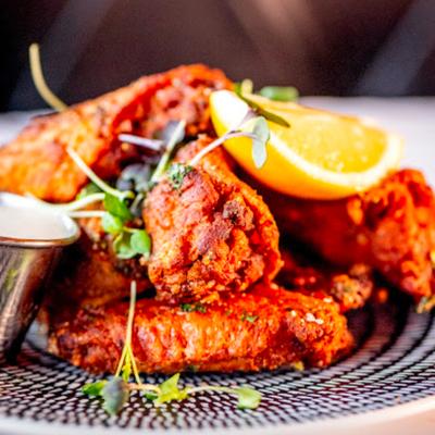 Fried chicken wings.