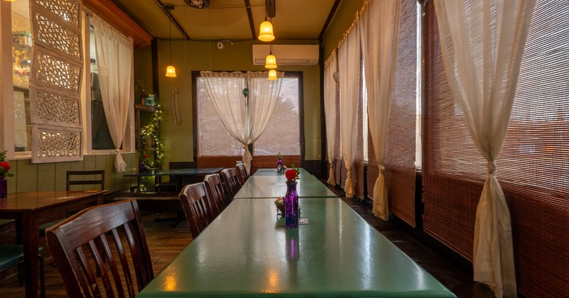 Diner area, tables and chairs