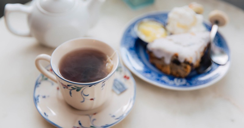 A cup of tea, and pie