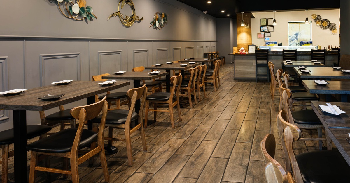 Interior, tables all lined up