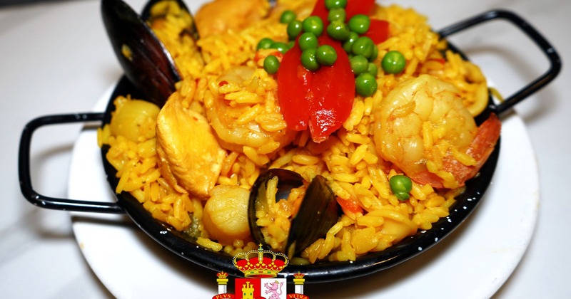Seafood paella