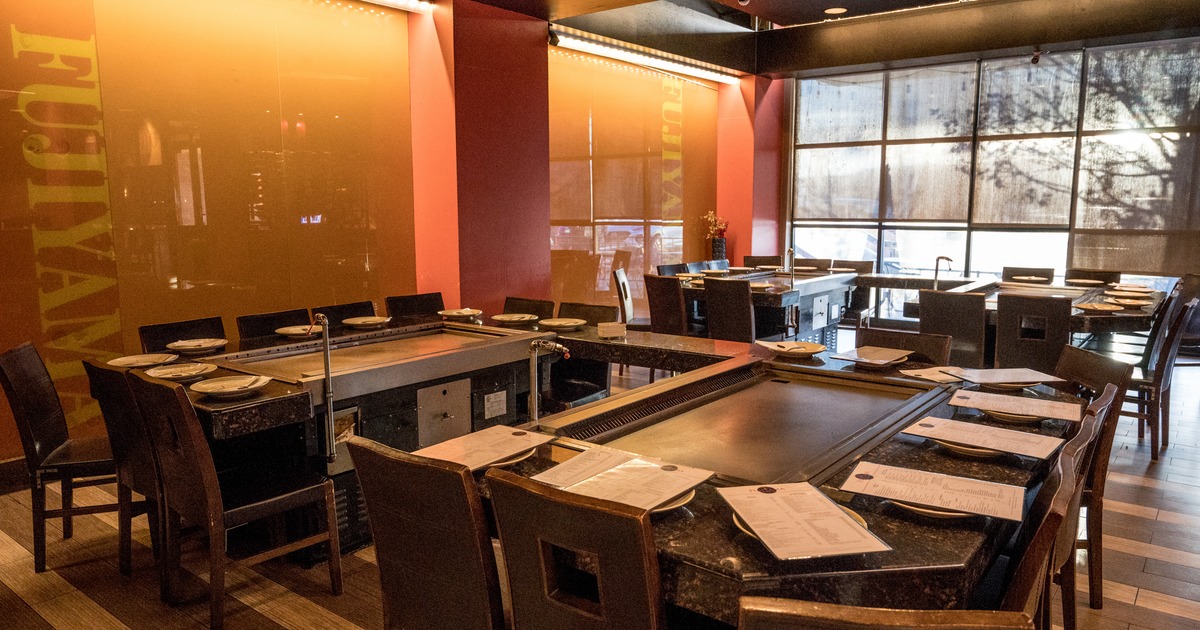 Diner table, food prepare spot, chairs around