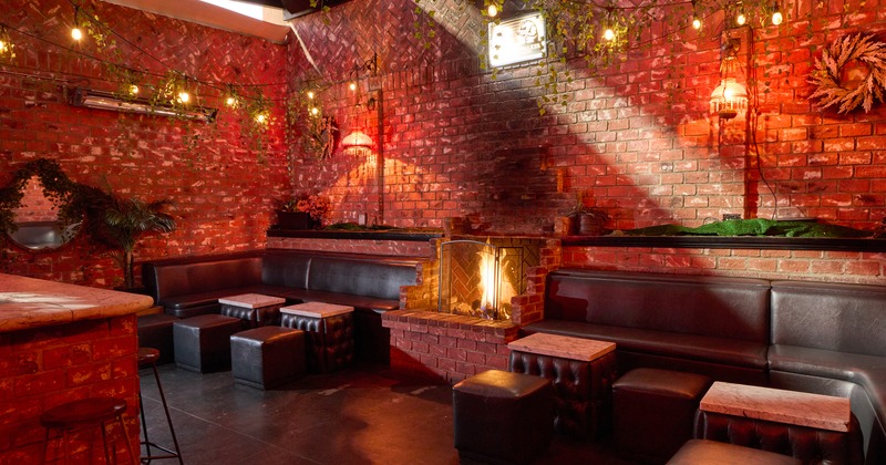 Sofas and coffee tables in front of the fireplace