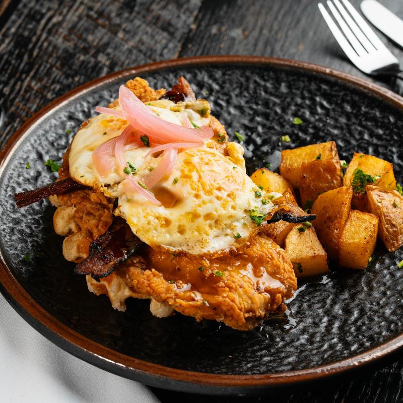 chicken & waffles photo