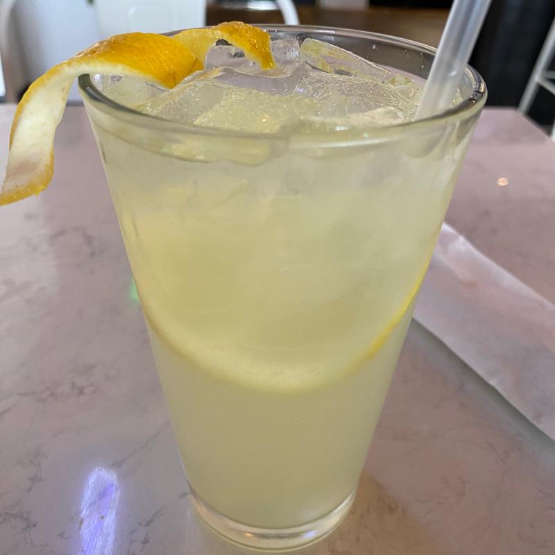 Fresh Lemon Juice 'Lemonade' photo