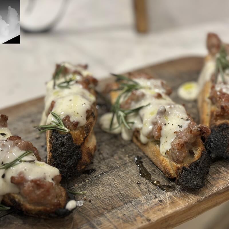 Bruschetta con Salsiccia Italiana photo
