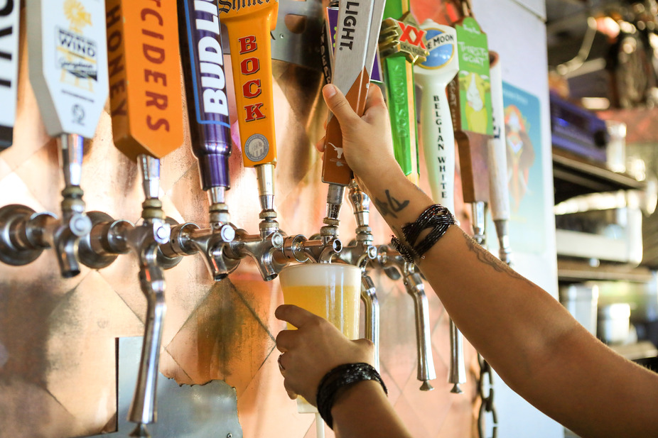 Hardtails bar & Grill TX