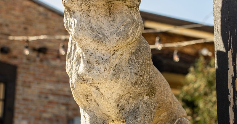 Cat statue