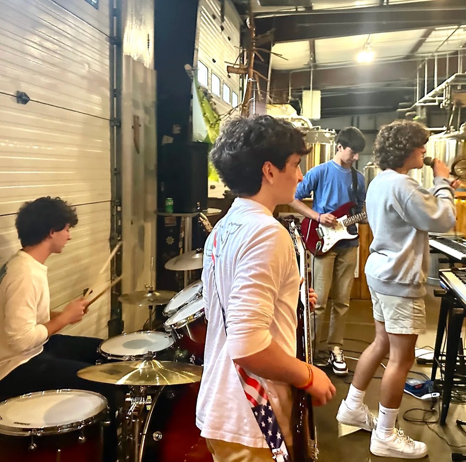 Route 9 Band event photo