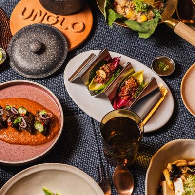 Full table, top view.