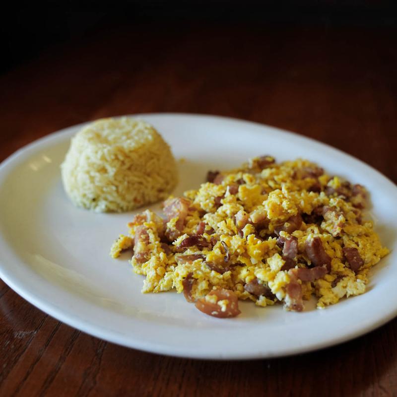 Huevos Con Tocino photo