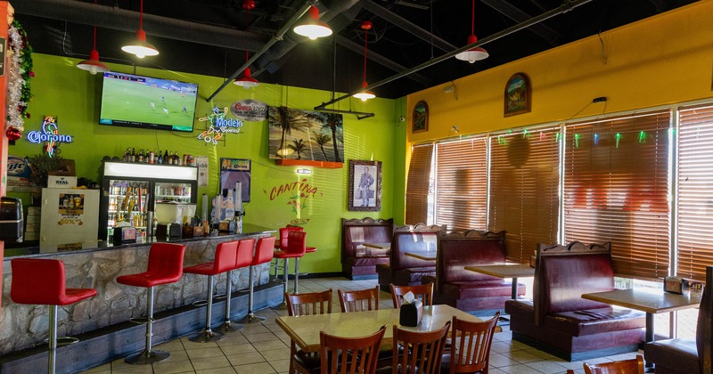 Interior space, bar and dining area