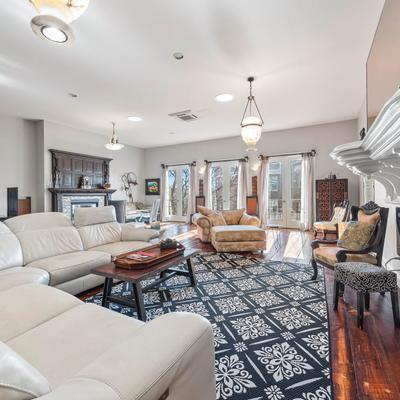 gallery photo number 10