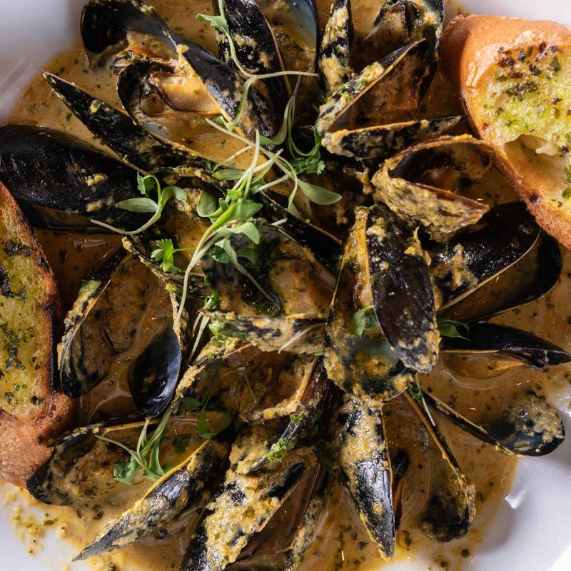 Curry Mussels photo