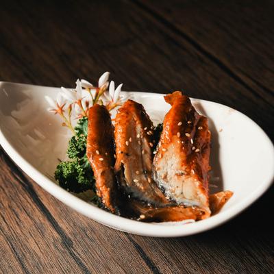 A serving of a grilled freshwater eel.