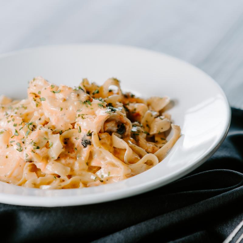 Gamberi E Pomodori Secchi photo