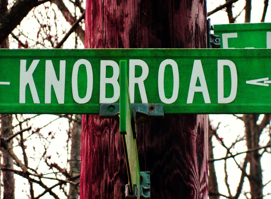 LIVE MUSIC: Knob Road event photo