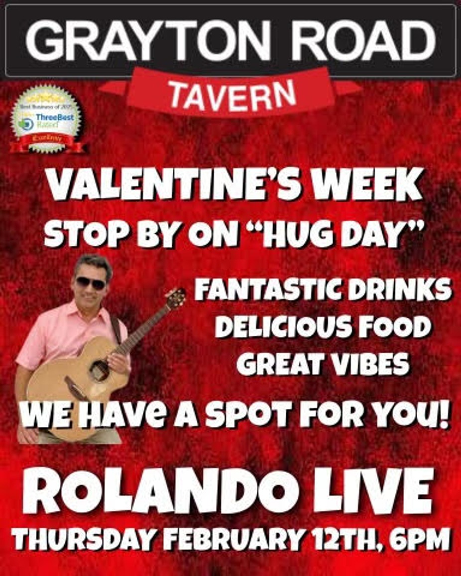 Rolando Performs Live event photo