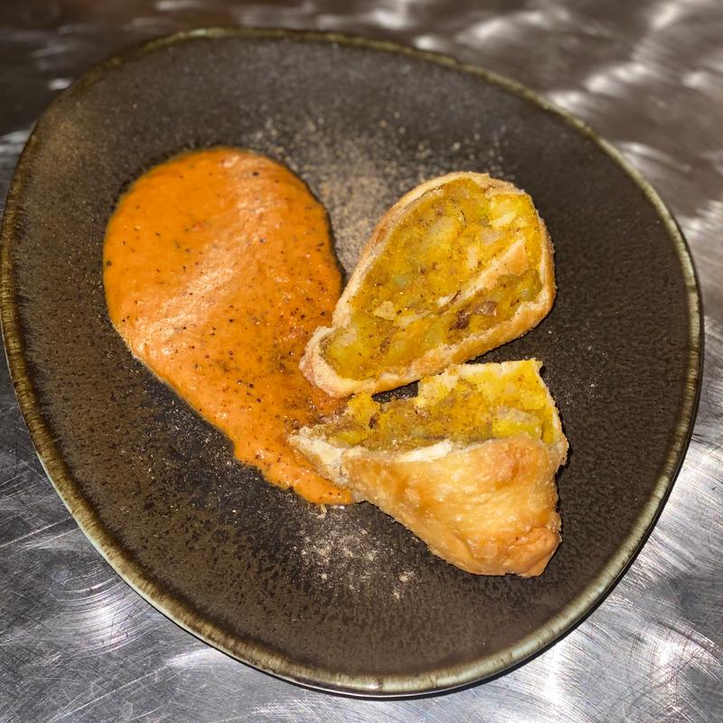 Vegetable Samosa (V) photo