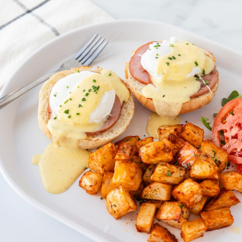 Eggs Benedict photo