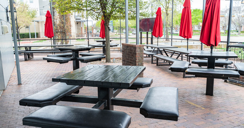 Exterior, tables outside