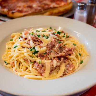 SPAGHETTI CARBONARA.