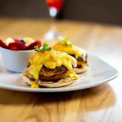 Smoked salmon benedict.