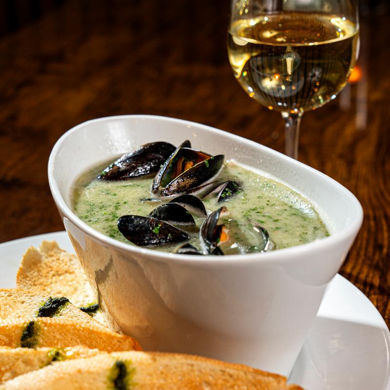 Harbor Banks Mussel Pot photo