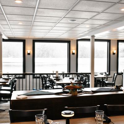 Water's Basin, dining room.