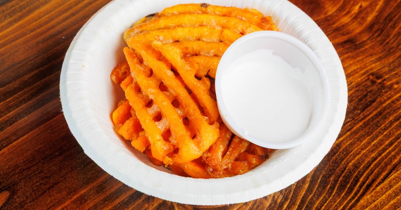 Sweet potato fries with dipping sauce