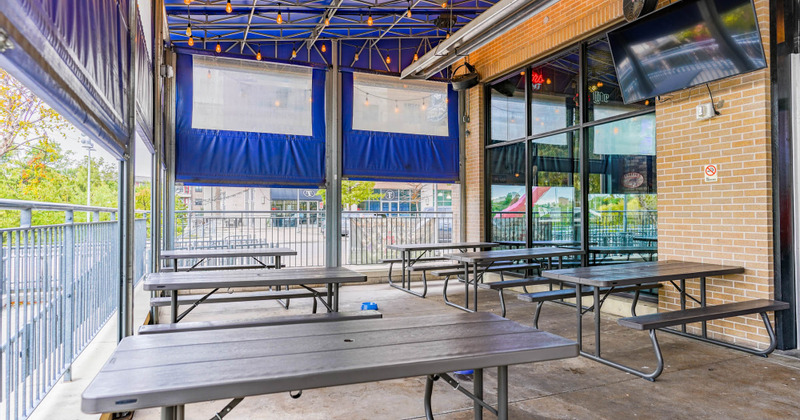 Exterior, main seating area