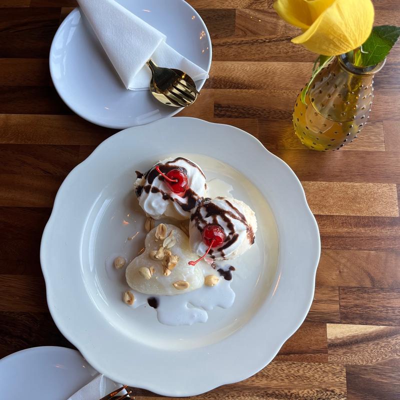 Sweet Sticky Rice with Ice Cream photo