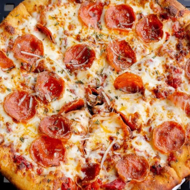 Classic Pepperoni Pizza photo