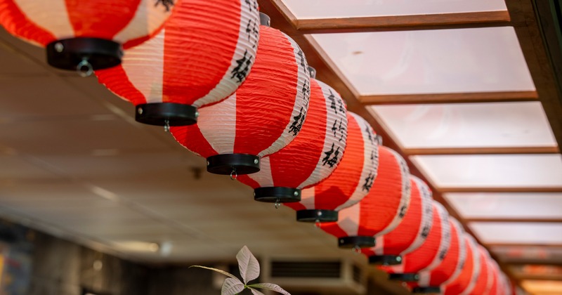 Hanging red and white lanterns