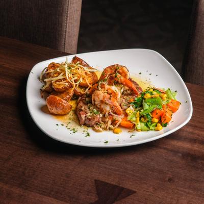 New York striploin with vegetables.