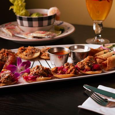 Antojitos Puchica appetizer platter.