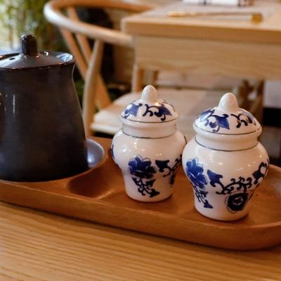 The restaurant's accessories.