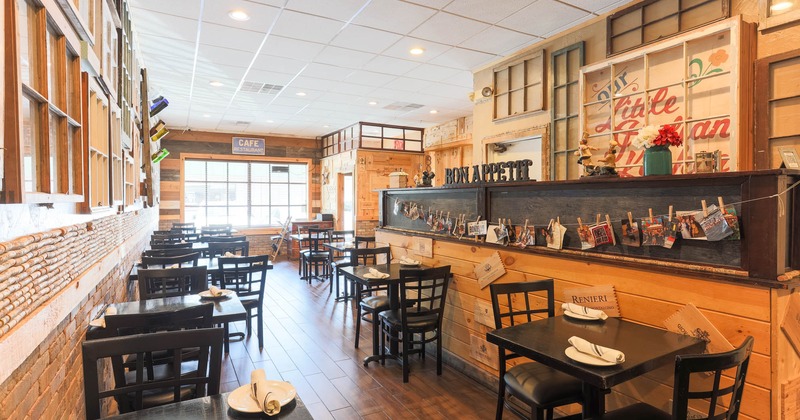 Set dining tables and seats