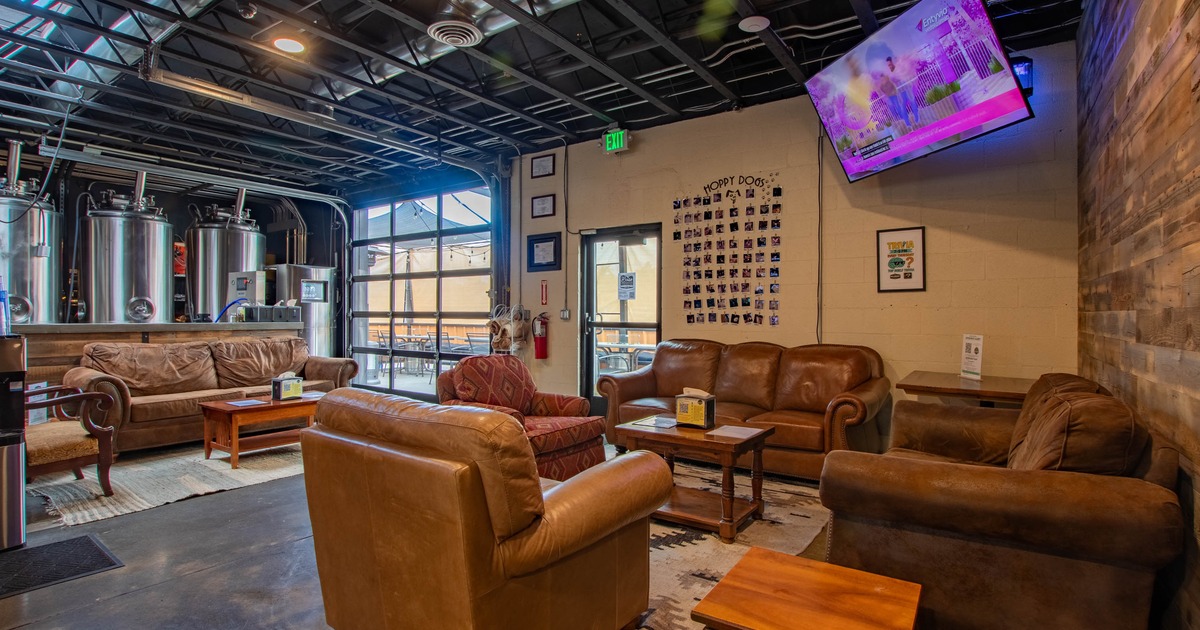 Lounge 3 Couches, comfy chairs, and coffee tables