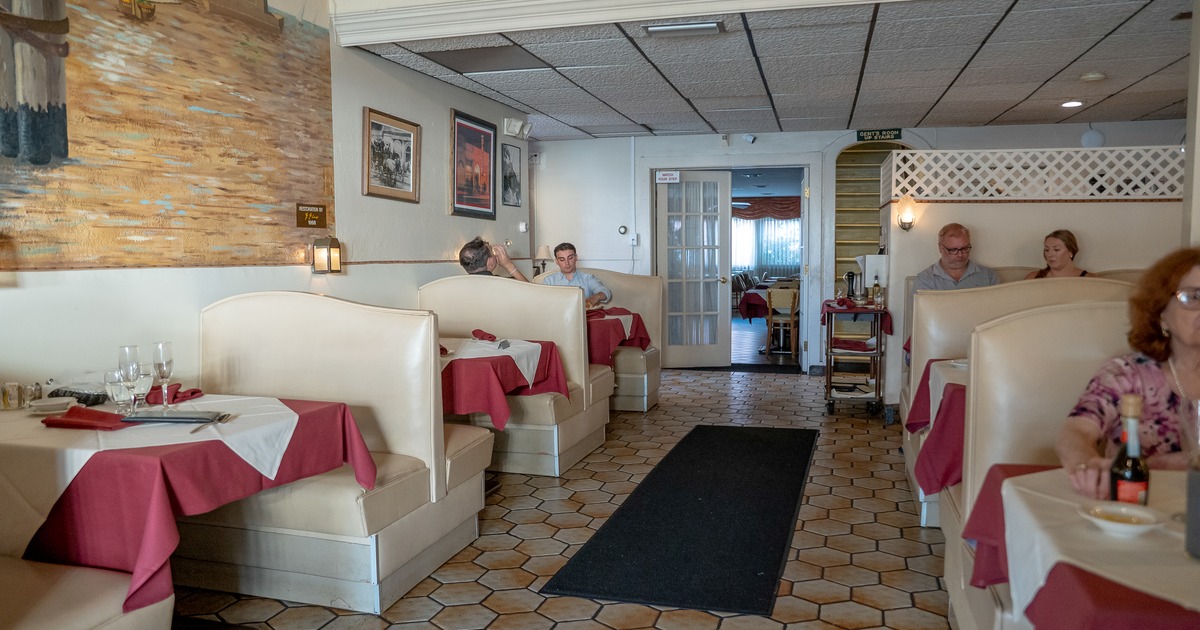Diner area, booths, wide view
