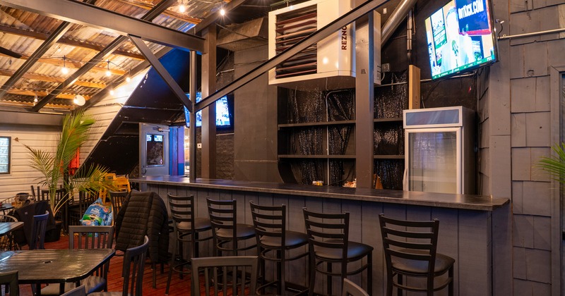 Enclosed patio space, bar area