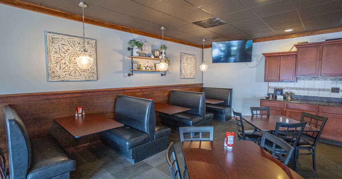 Dining area, tables ready for guests