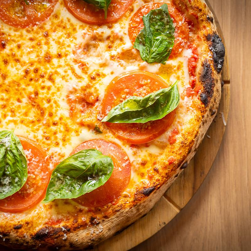 menu item 11 of 36, Neapolitan Brazilian MargheritaSize