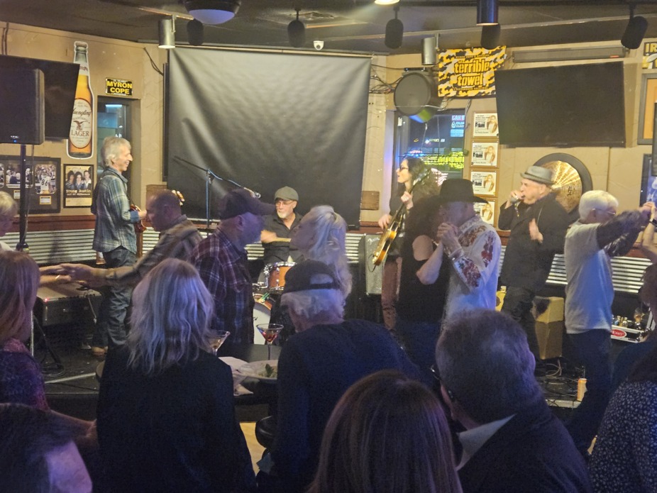 Delta Sonics (6:30-10:00) event photo