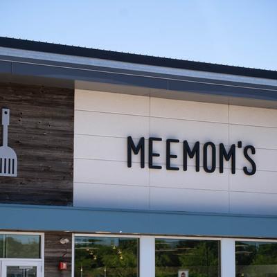 Exterior, restaurant fascia sign.